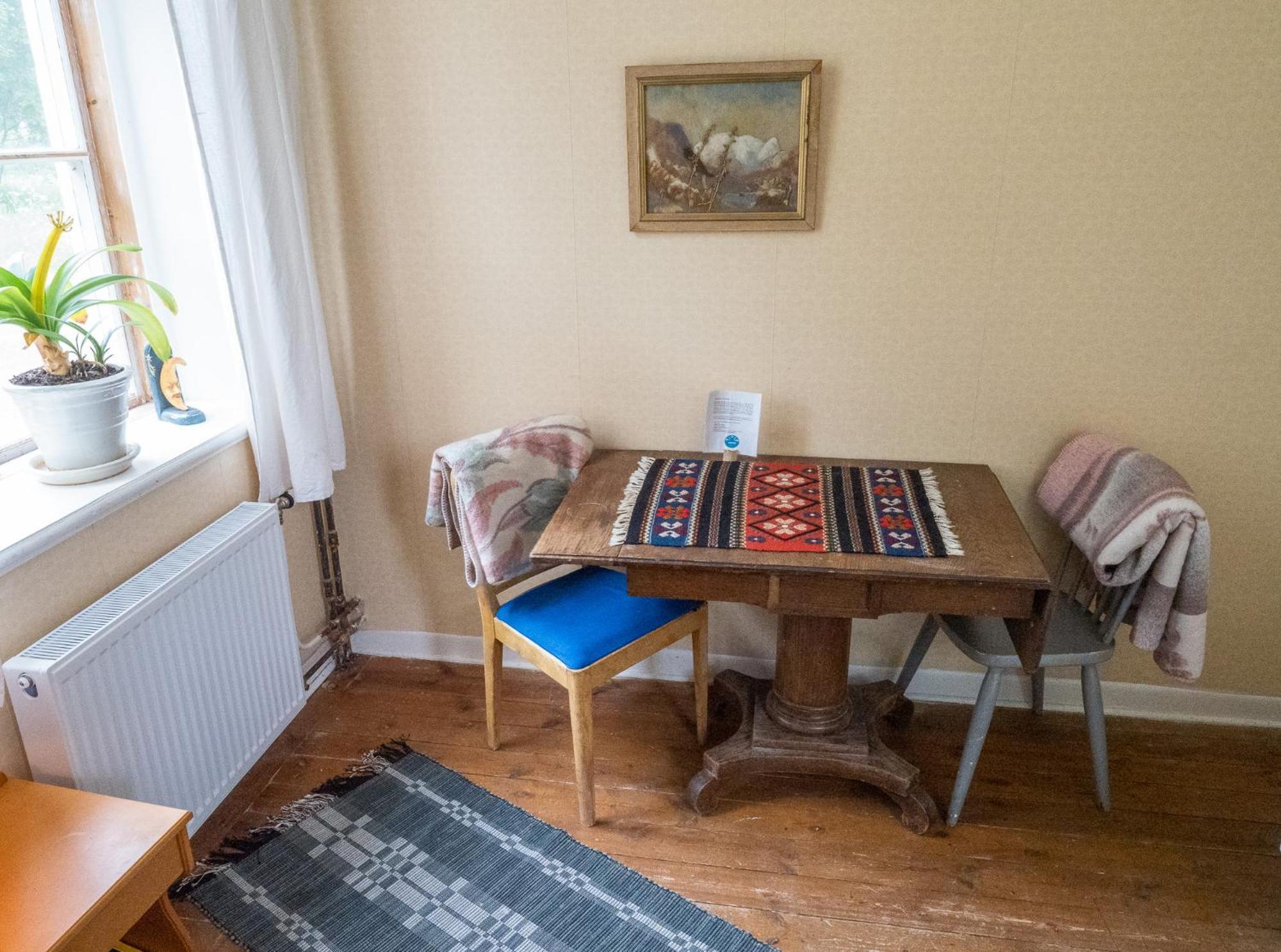Lindsbergs Kursgard And Hostel Falun Room photo