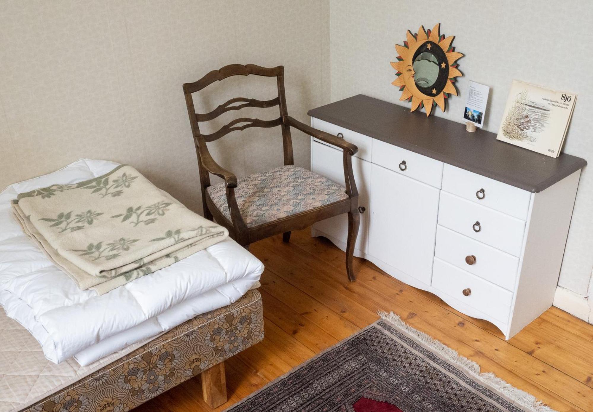 Lindsbergs Kursgard And Hostel Falun Room photo